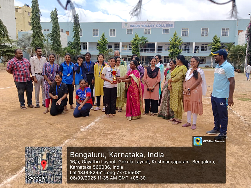 Teachers Day Throwball Competetion